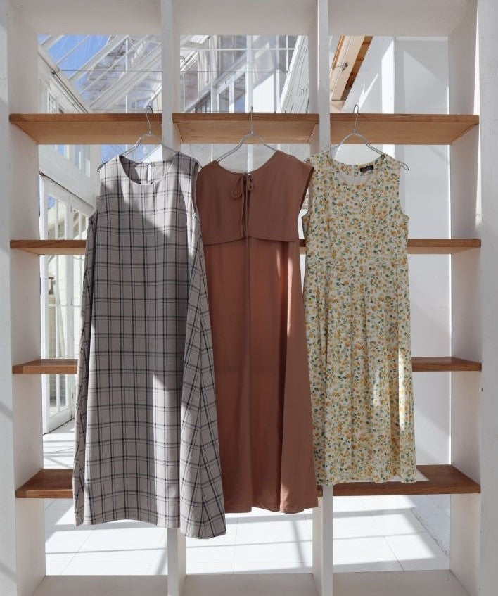 【大人のリゾートワンピスタイル】