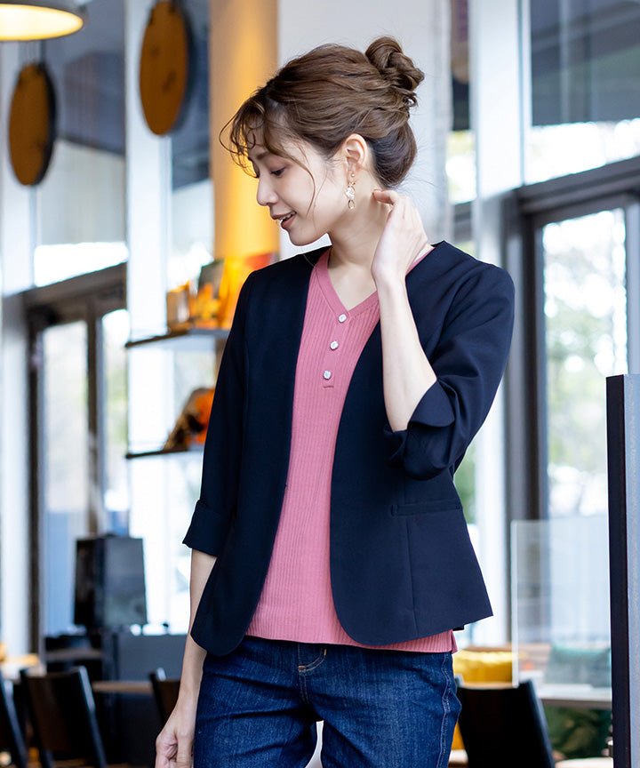 【通勤にも使えるカラーニット4選】