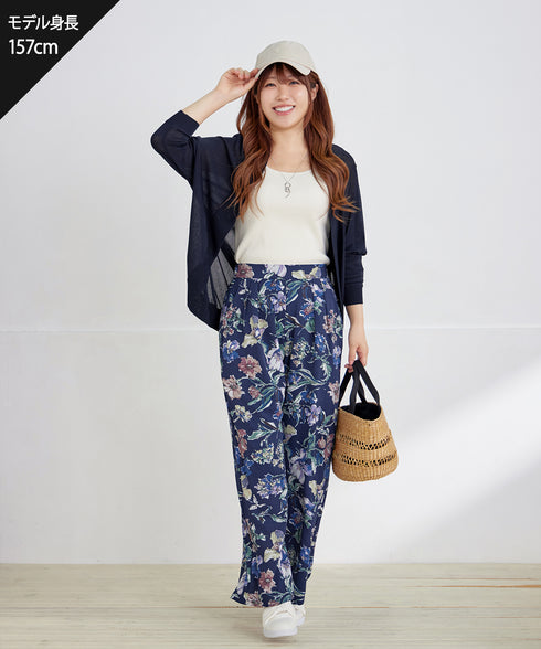 体型カバーも叶うドルマンニットカーディガン