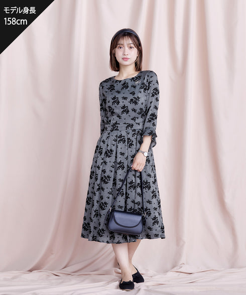 【安田美沙子さん着用 / 新色追加】 フラワーフロッキーワンピース