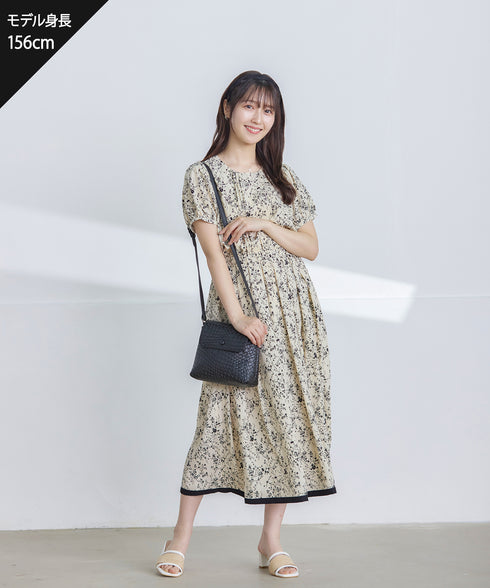 【アウトレット / 袖が選べる】配色モノクロ花柄ワンピース