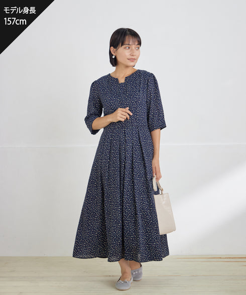 変形ドット柄ワンピース