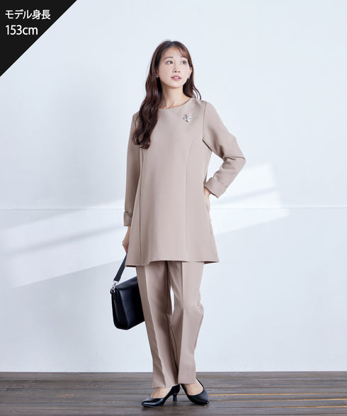 【ストレッチジョーゼット】 スリットテーパードパンツ