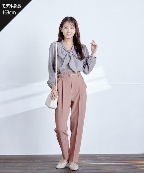 リボンタイブラウス