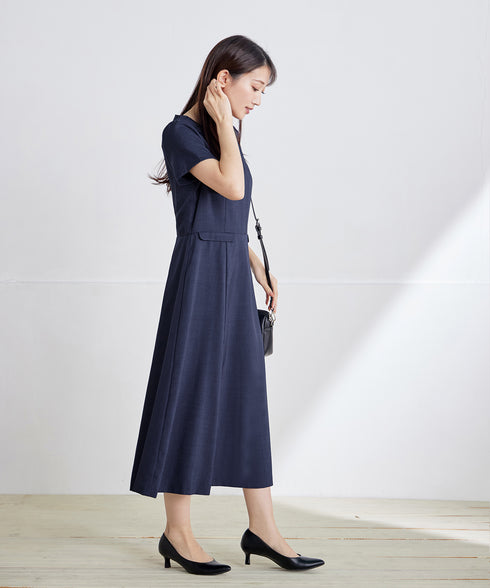 【小倉優子さん着用】フラップポケットミディアム丈フレアワンピース