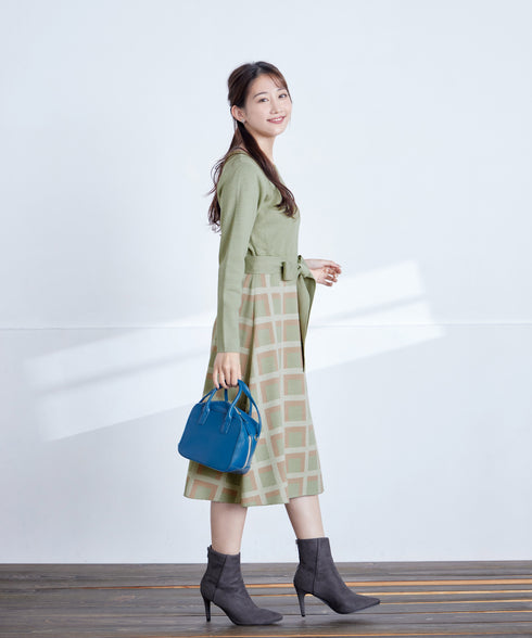 【クリアランスセール】リボンベルト付きチェック柄ニットワンピース