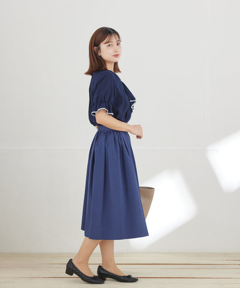 ベルト付きフレアスカート
