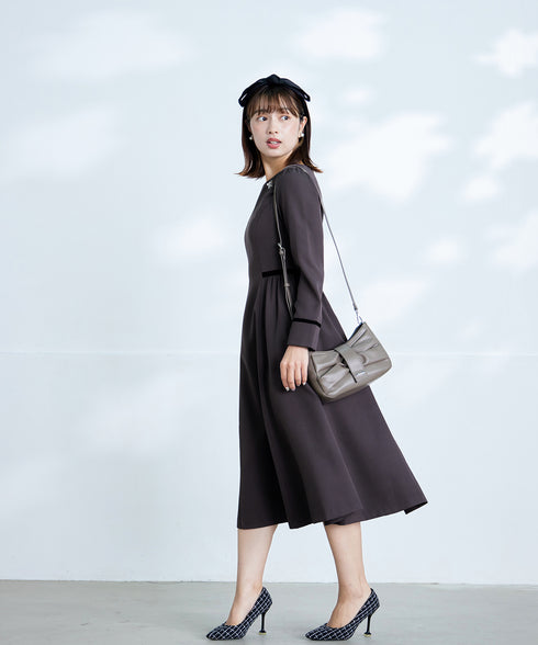 【安田美沙子さん着用】ベロアラインフレアワンピース