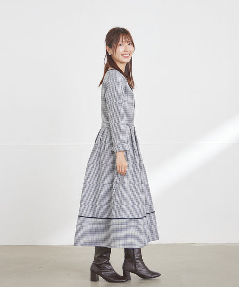 【安めぐみさん着用】チェック柄ワンピース