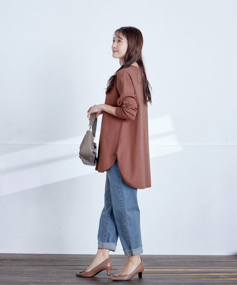 【安田美沙子さん着用】シンプルできれいシルエット、ラウンドヘムニットチュニック