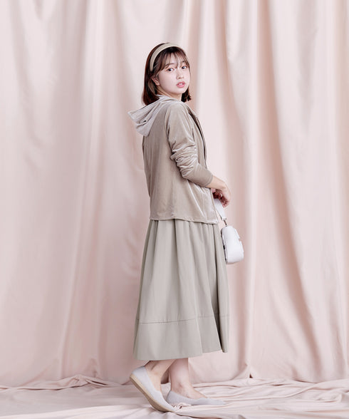 半袖リボンギャザーフレアワンピース