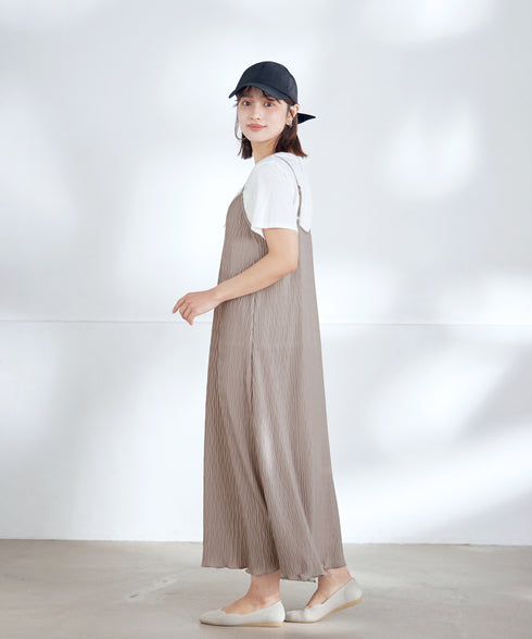 【2点セット】変形プリーツキャミワンピース&Tシャツ