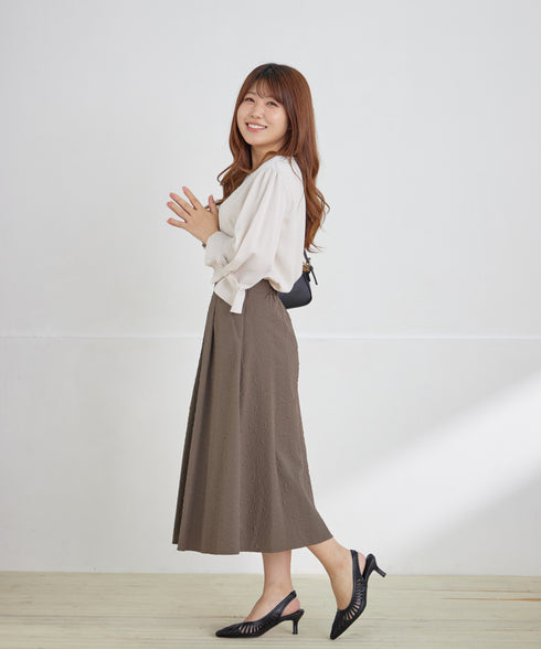 ふくれジャガードタックフレアスカート