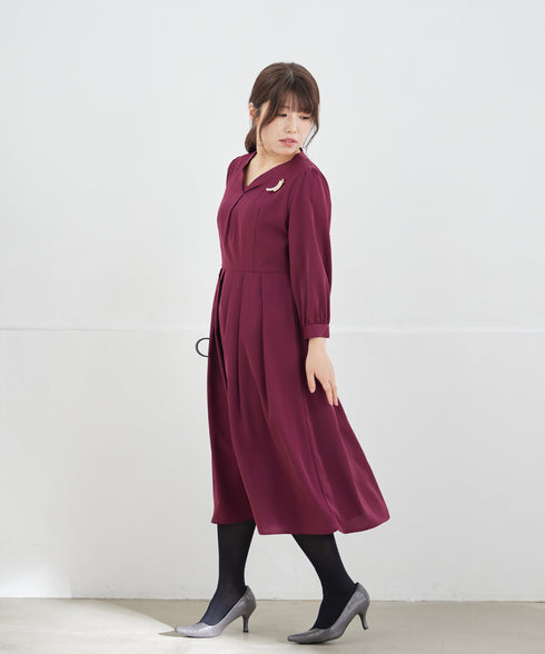 ロールVネックワンピース