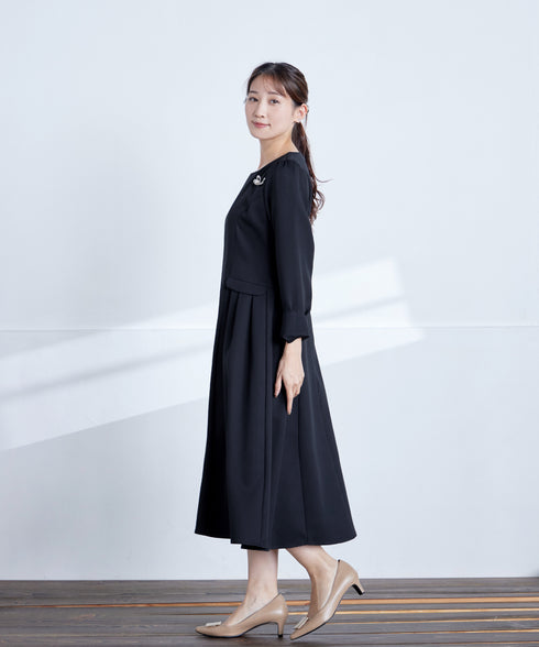 サイドフラップワンピース