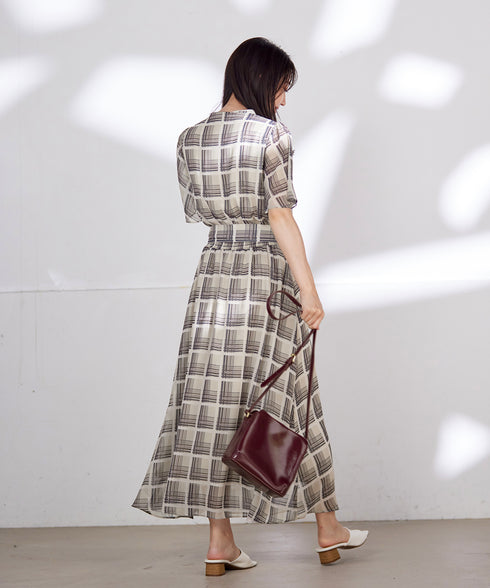 【新色追加】チェック柄フレア袖シアーワンピース