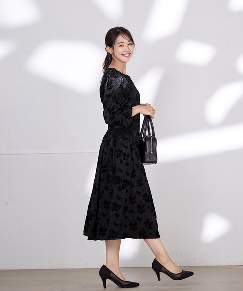 【安田美沙子さん着用 / 新色追加】 フラワーフロッキーワンピース