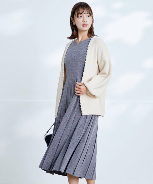 プリーツワンピース