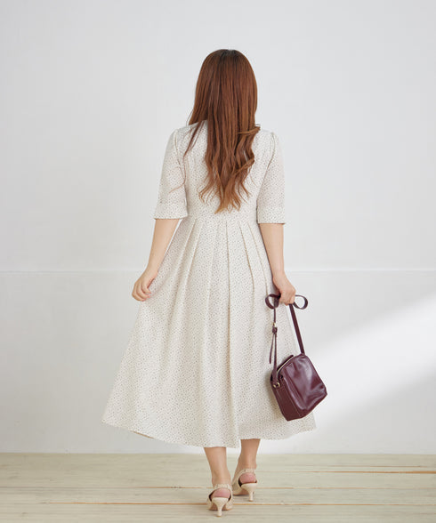 変形ドット柄ワンピース