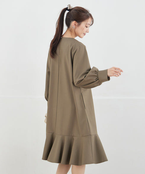裾フレアパフスリーブワンピース