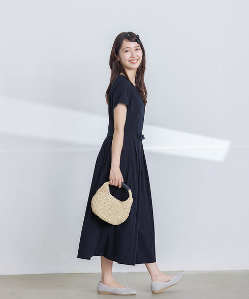 半袖リボンギャザーフレアワンピース