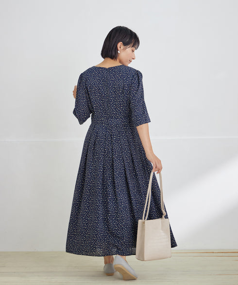 変形ドット柄ワンピース