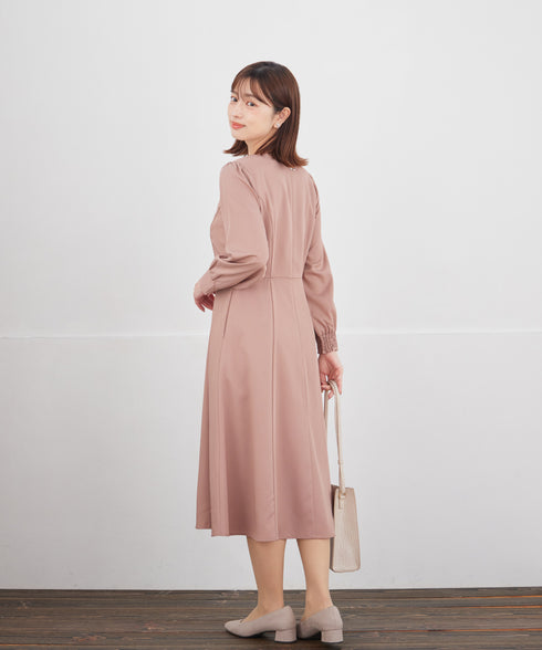 ハートネックくるみ釦ワンピース