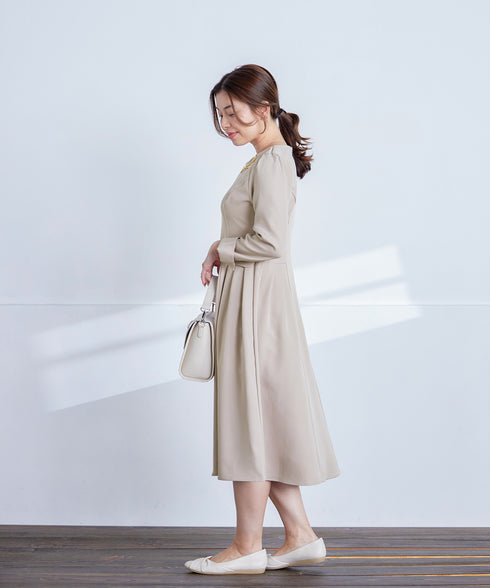サイドフラップワンピース