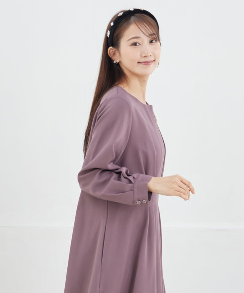 ビジュー付きフロント切替タックワンピース