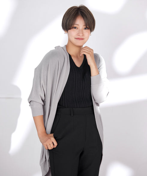 体型カバーも叶うドルマンニットカーディガン