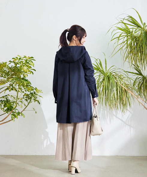 ミドル丈マウンテンコート