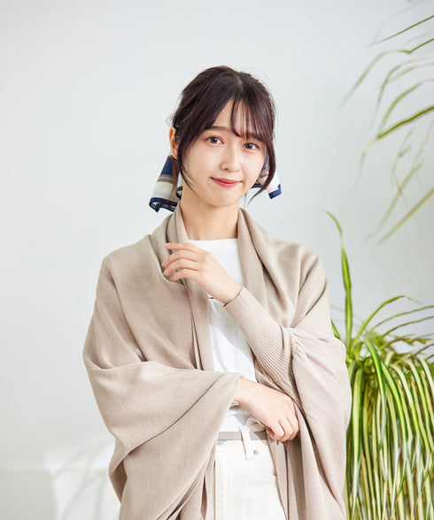 【アウトレット】羽織るだけでお洒落度UPのストール風カーディガン