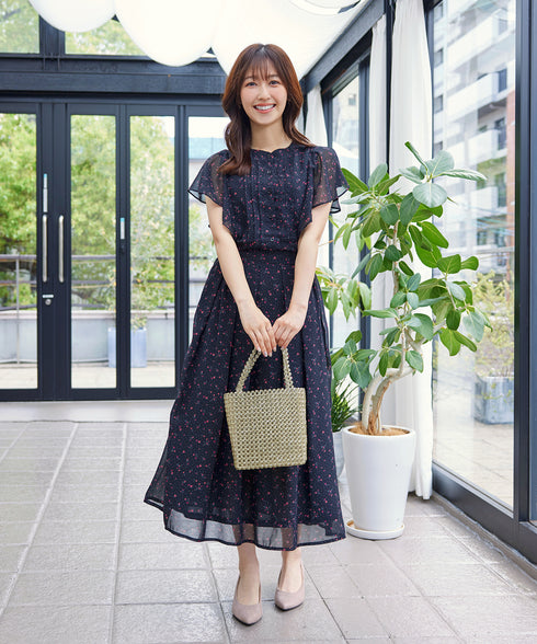 フレアスリーブワンピース