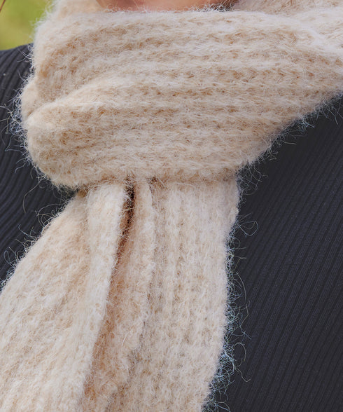 リブ編みマフラー