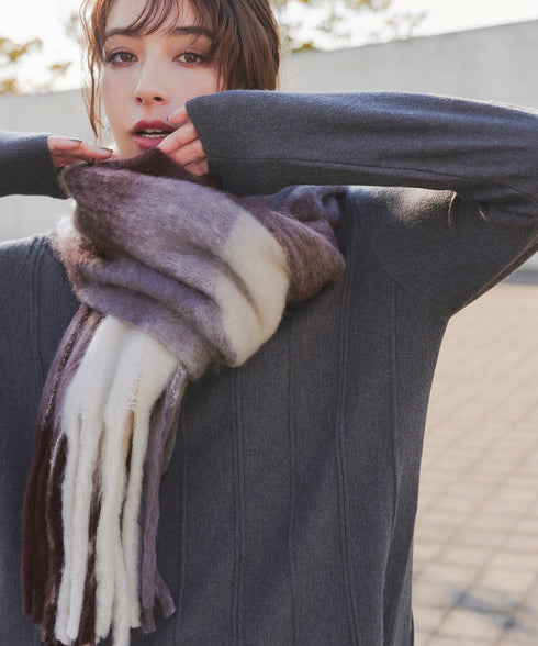 【安田美沙子さん着用】大判チェックシャギーマフラー