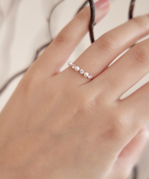 3粒パール&ストーンリング