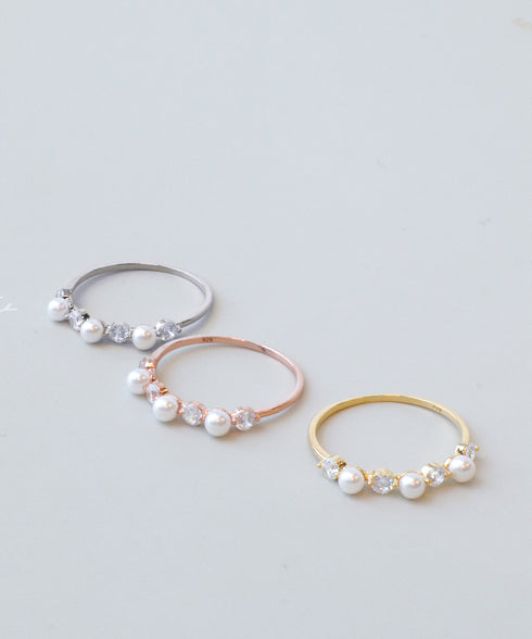 3粒パール&ストーンリング