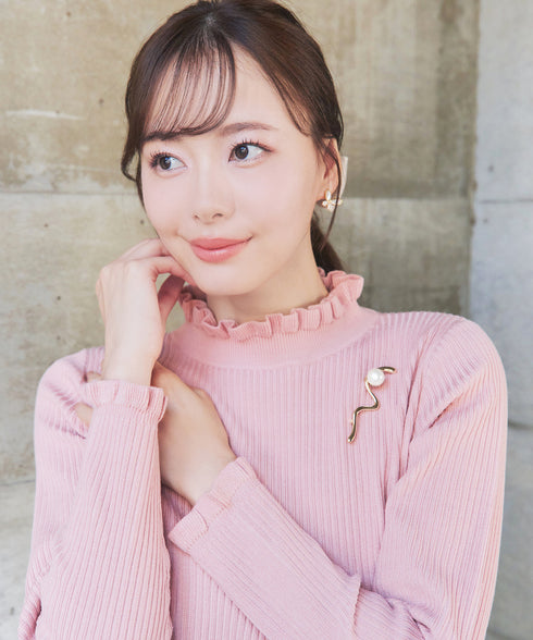 パール付きニュアンスウェーブブローチ