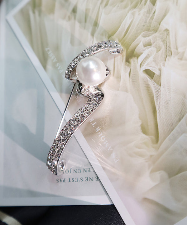 スワールパールブローチ