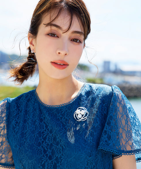 3粒パールブローチ