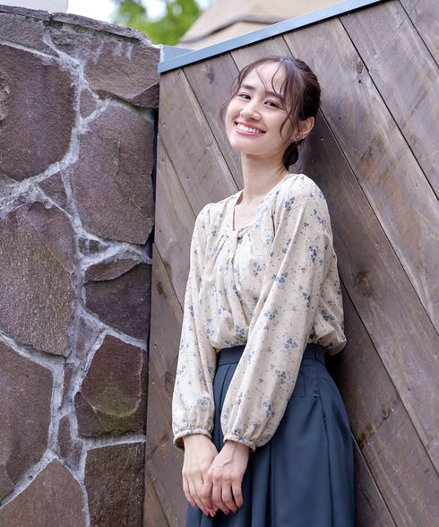 【スマート裏起毛】ボウタイ風ブラウス