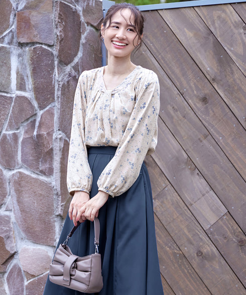 【スマート裏起毛】ボウタイ風ブラウス