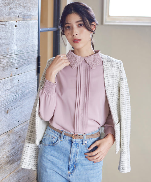 襟刺繍ピンタックブラウス