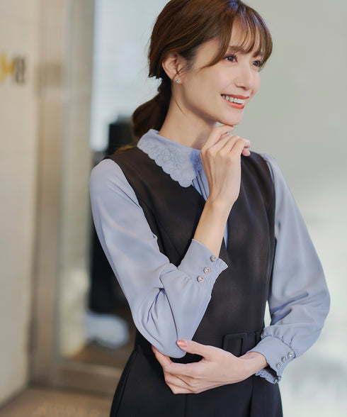 襟刺繍ピンタックブラウス