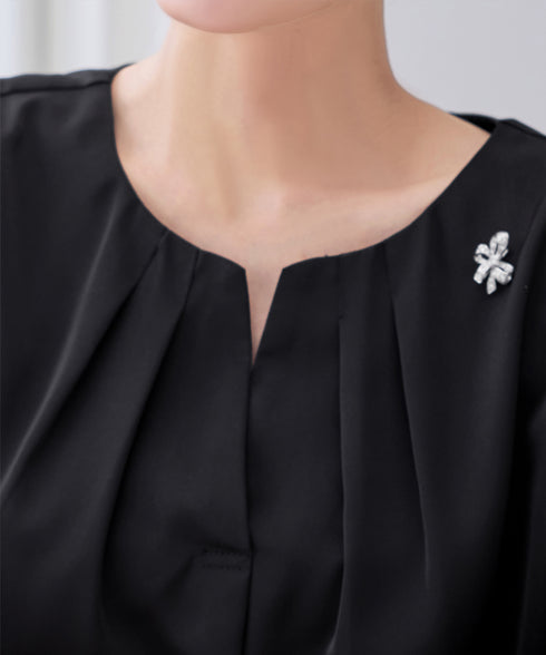 プリーツスリーブブラウス