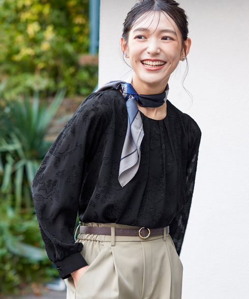 【クリアランスセール】フラワージャガードブラウス