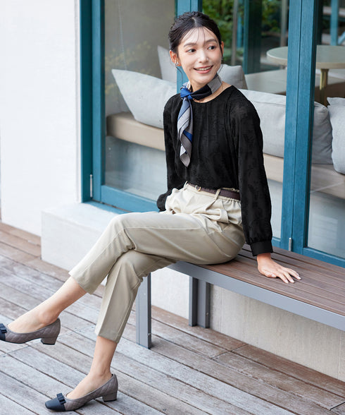 【クリアランスセール】フラワージャガードブラウス