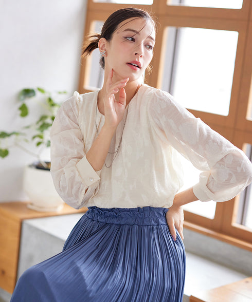 【クリアランスセール】フラワージャガードブラウス