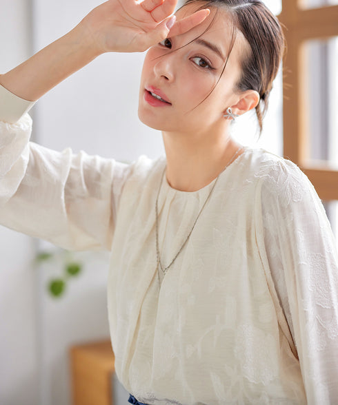 【クリアランスセール】フラワージャガードブラウス