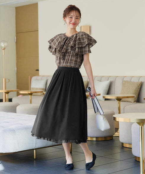 チェック柄フリルブラウス